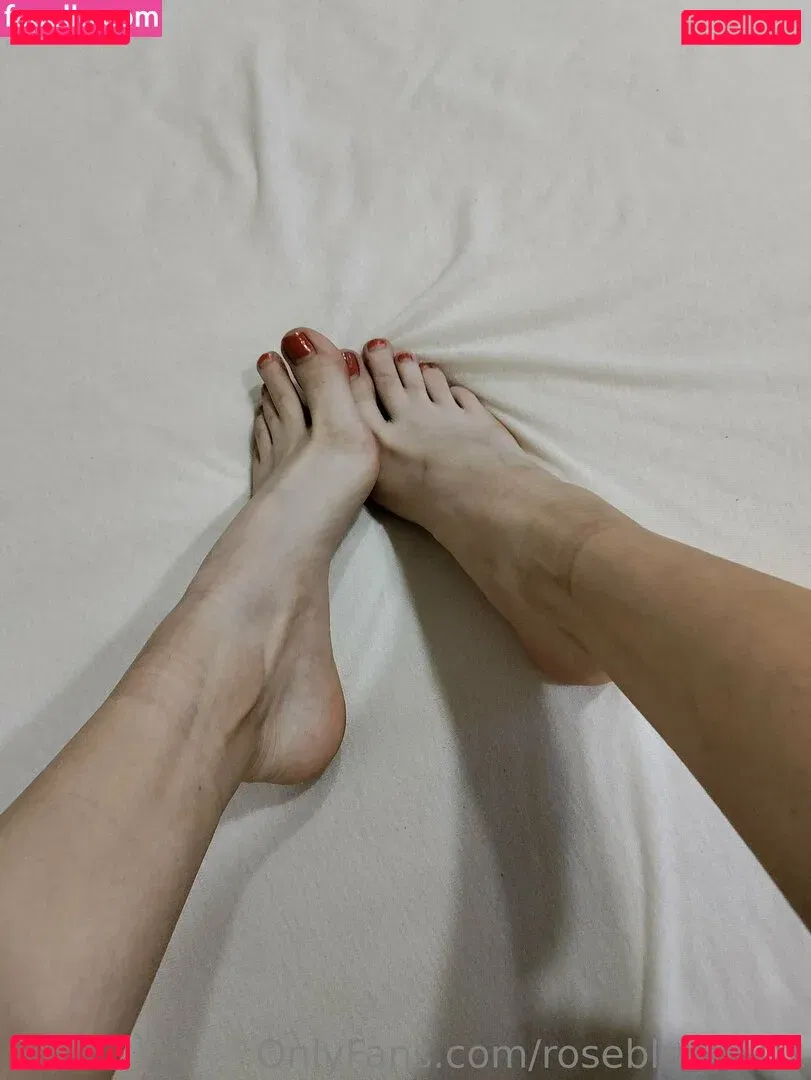 roseblue0101 Onlyfans Photo Gallery 