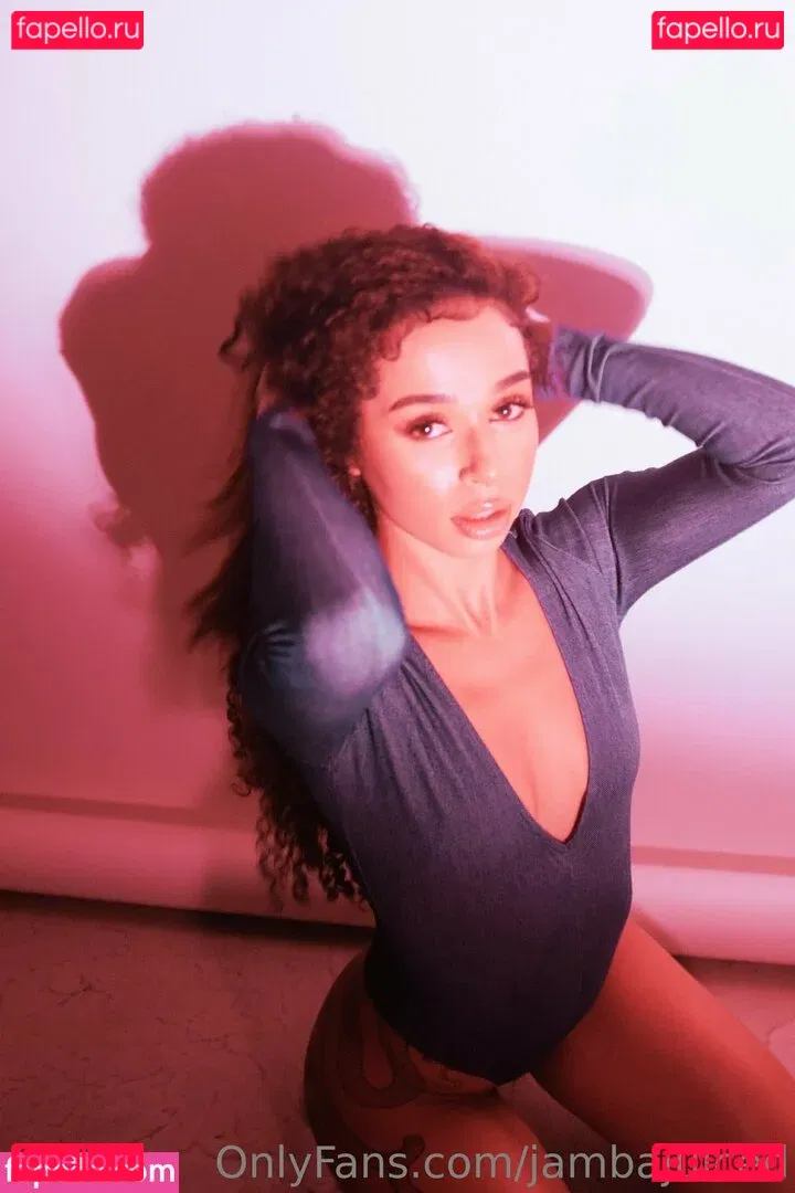 jambajuiced Onlyfans Photo Gallery 