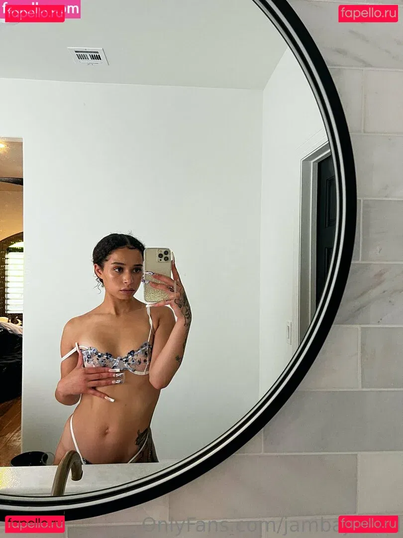 jambajuiced Onlyfans Photo Gallery 