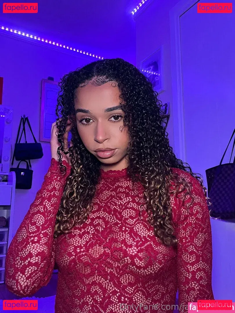 jambajuiced Onlyfans Photo Gallery 