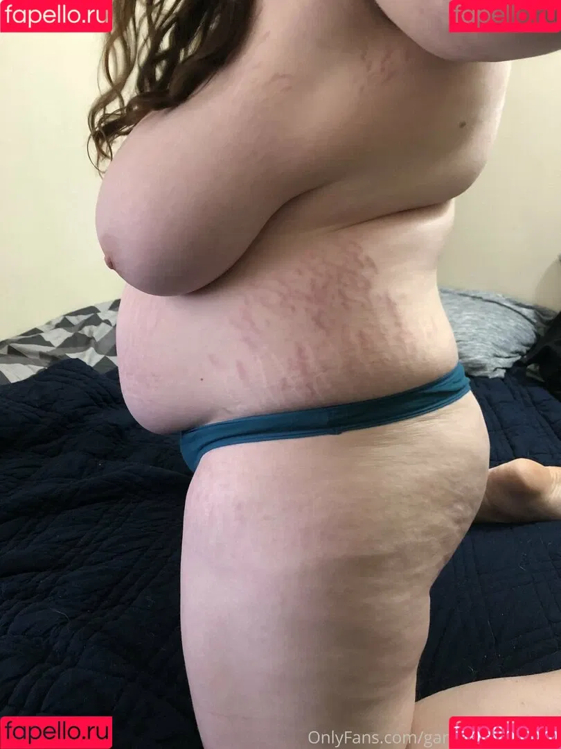 garnetuniverse12 Onlyfans Photo Gallery 