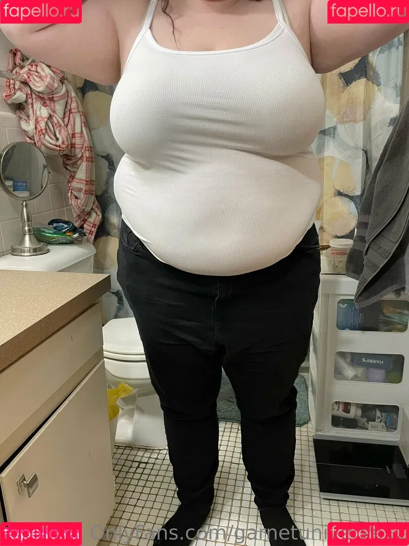 garnetuniverse12 Onlyfans Photo Gallery 