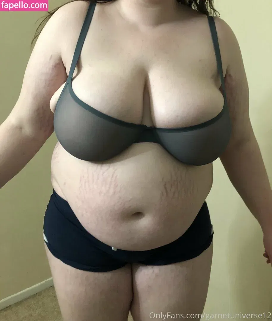 garnetuniverse12 Onlyfans Photo Gallery 