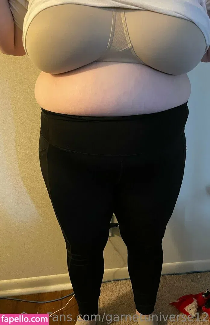 garnetuniverse12 Onlyfans Photo Gallery 