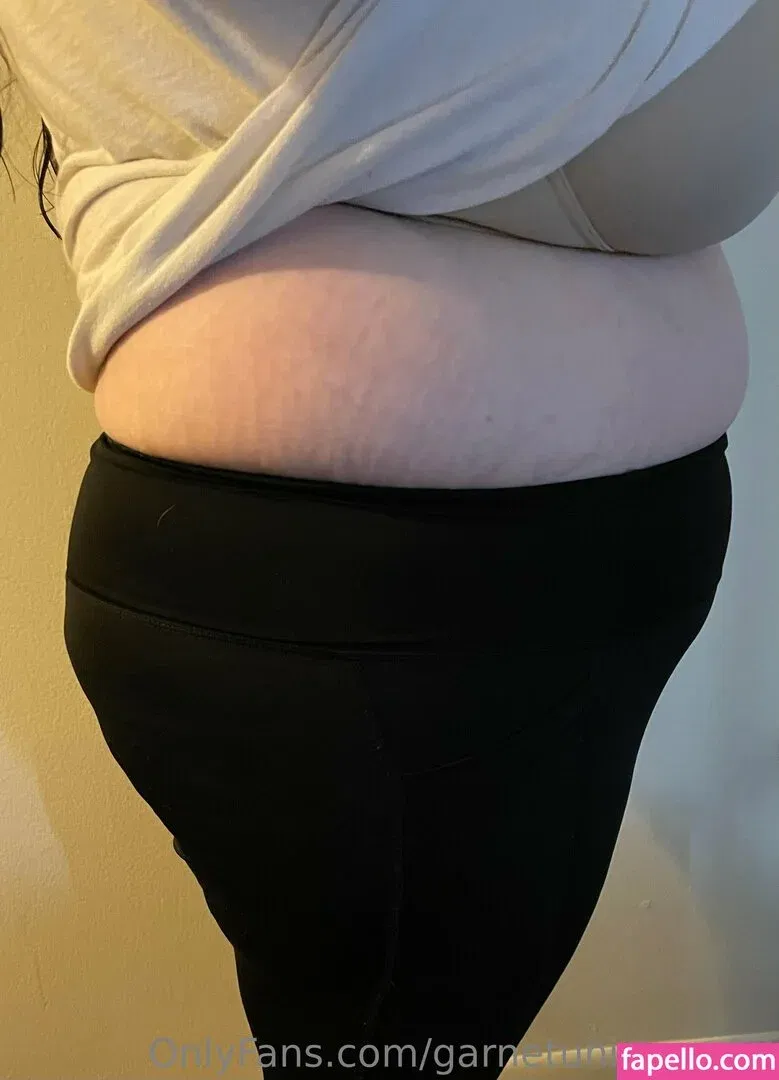 garnetuniverse12 Onlyfans Photo Gallery 