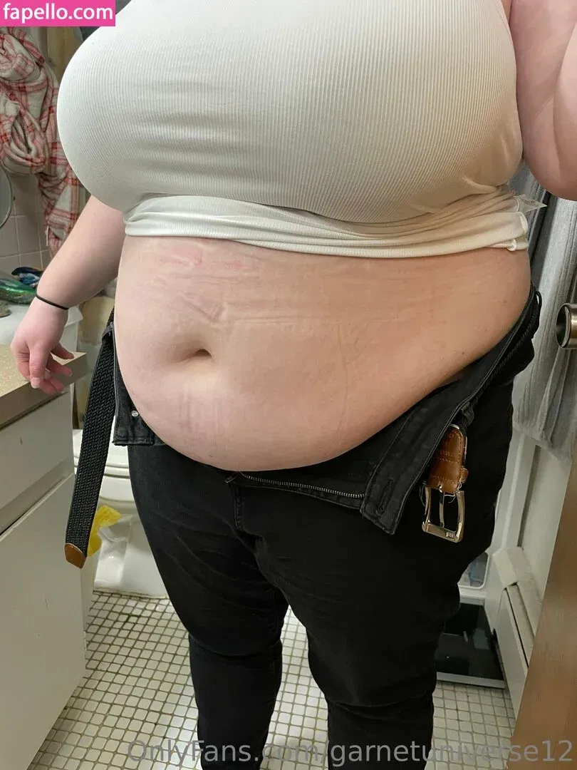 garnetuniverse12 Onlyfans Photo Gallery 