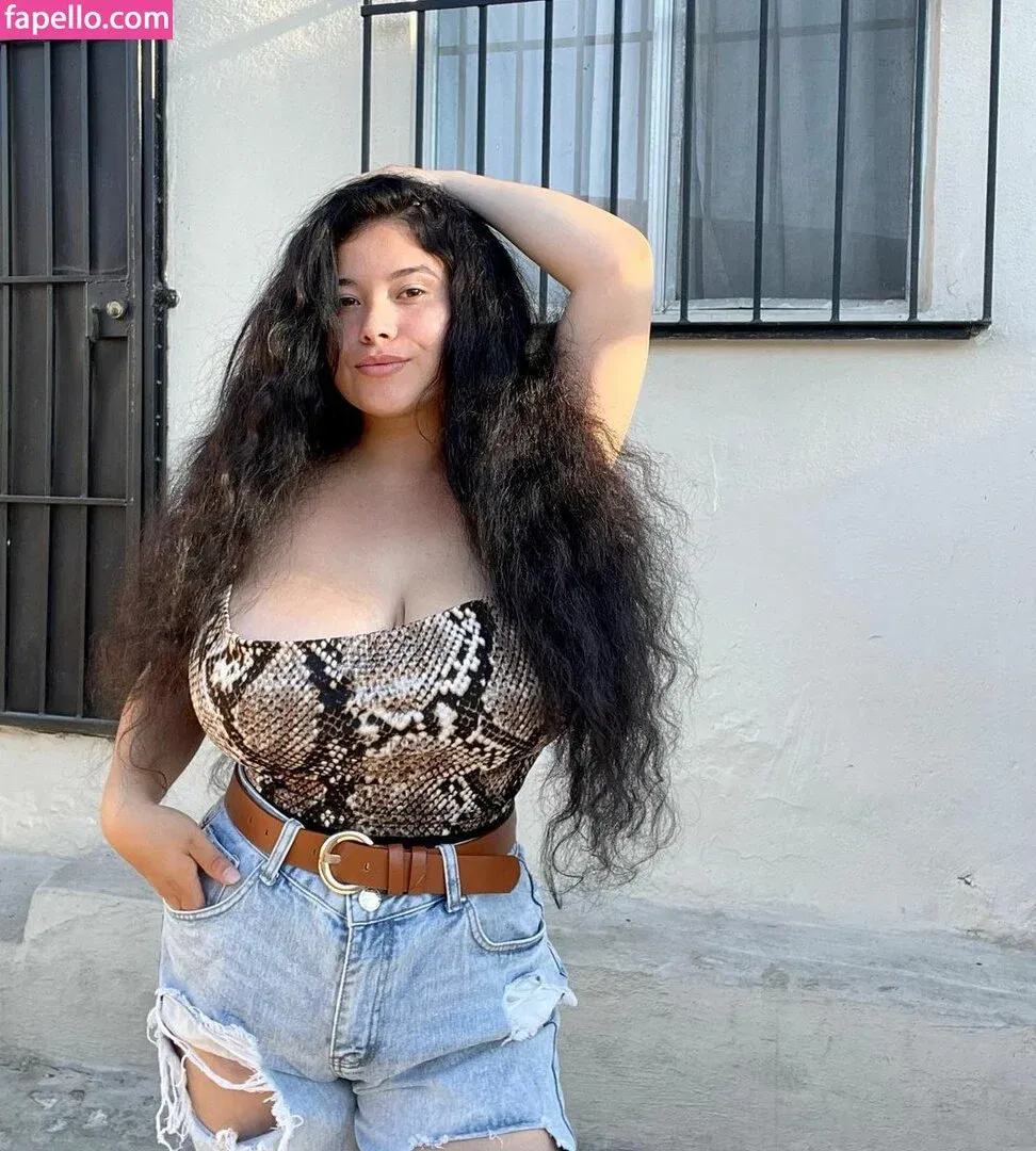 Paulina Davila Onlyfans Photo Gallery 