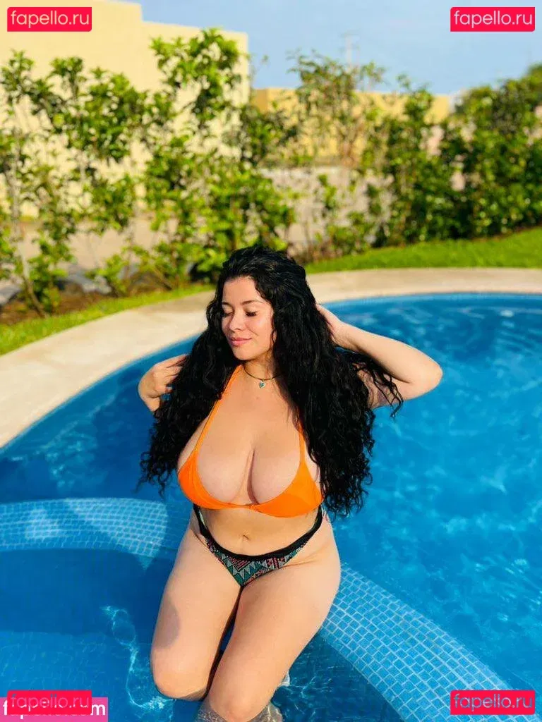 Paulina Davila Onlyfans Photo Gallery 