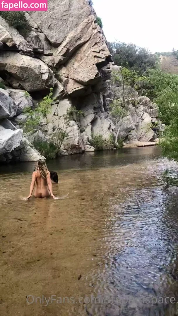 stephinspace Onlyfans Photo Gallery 