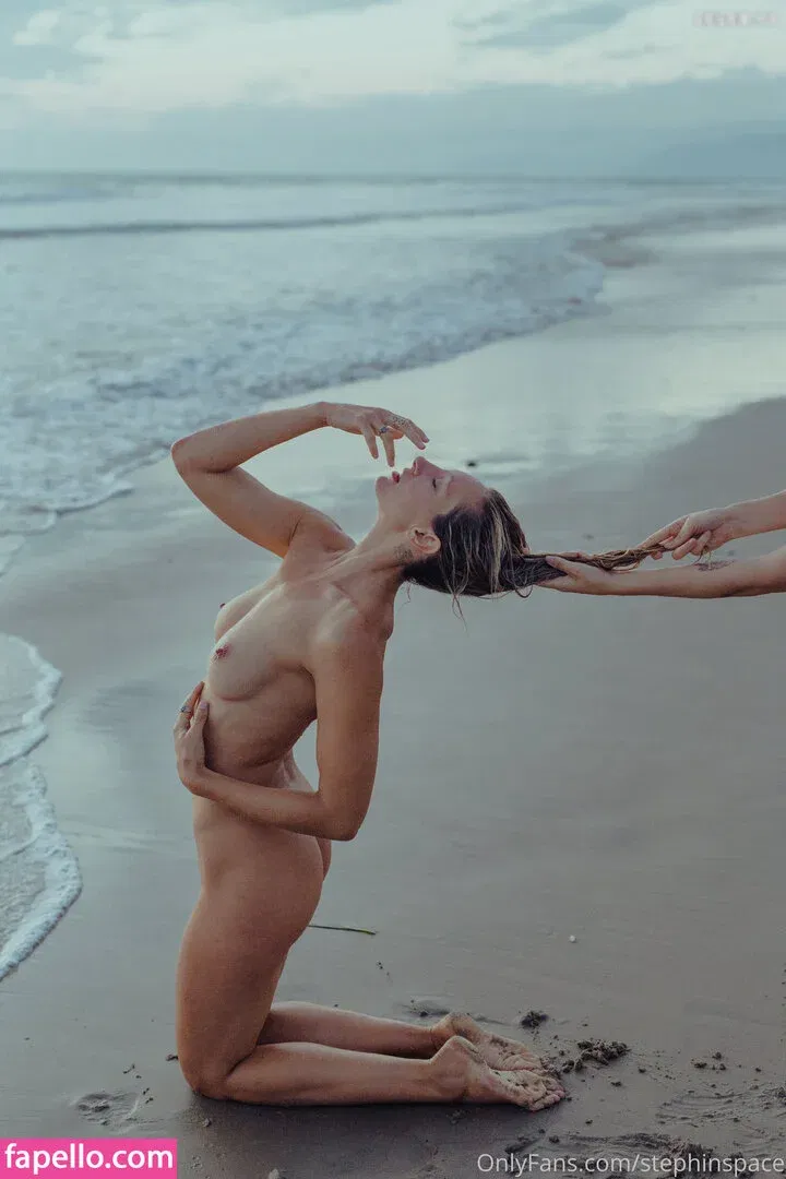 stephinspace Onlyfans Photo Gallery 