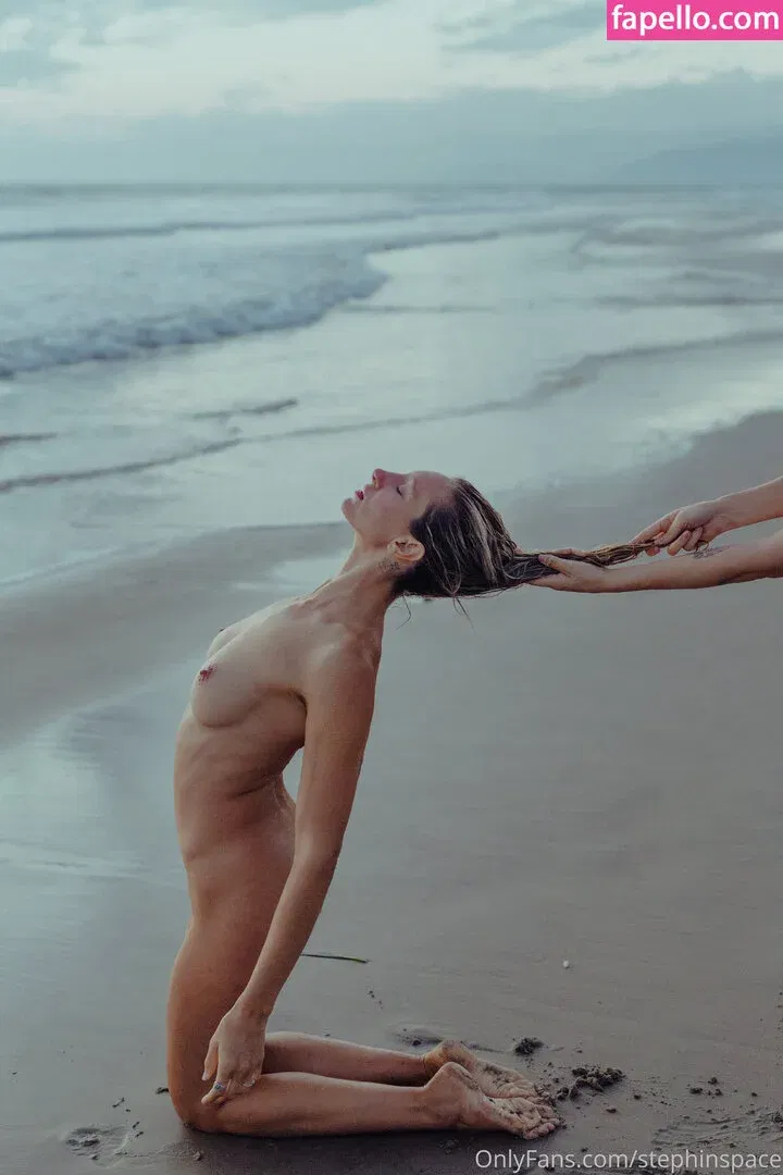 stephinspace Onlyfans Photo Gallery 