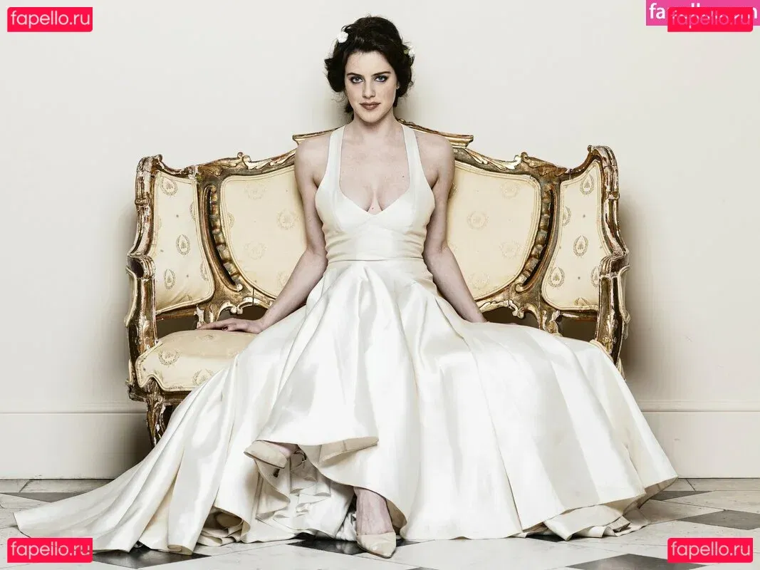 Michelle Ryan Onlyfans Photo Gallery 