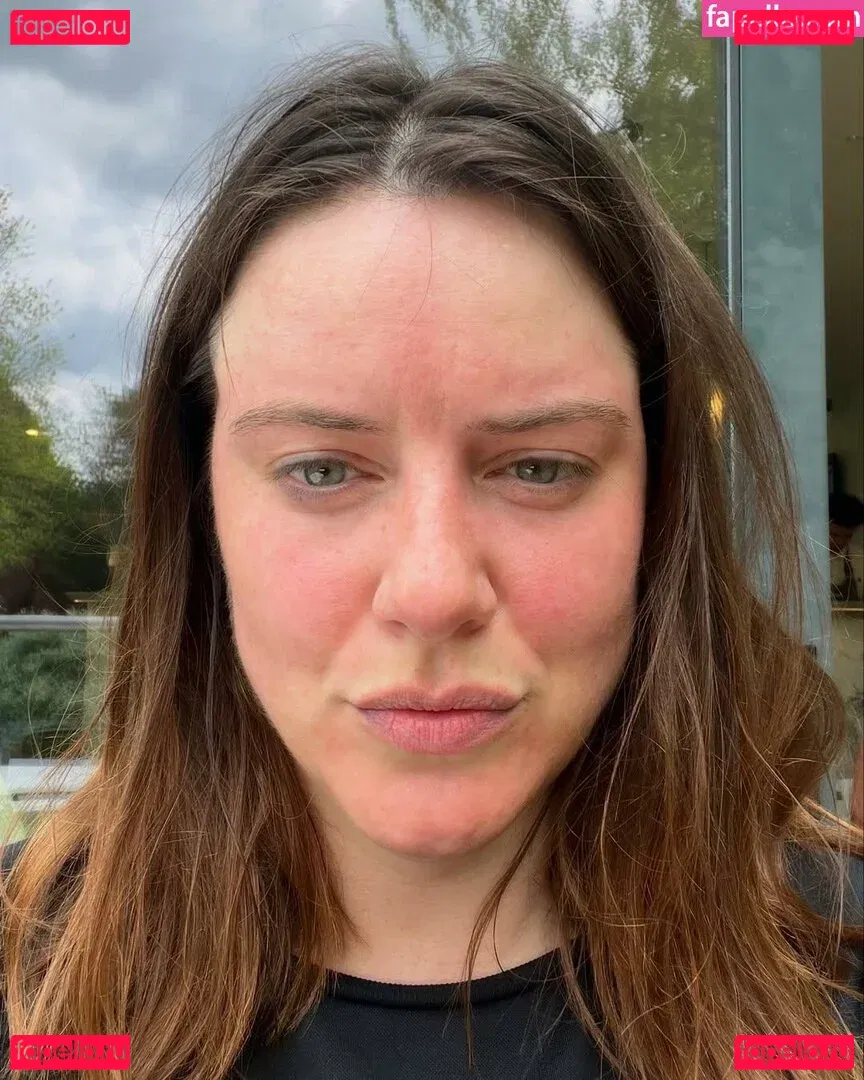 Michelle Ryan Onlyfans Photo Gallery 