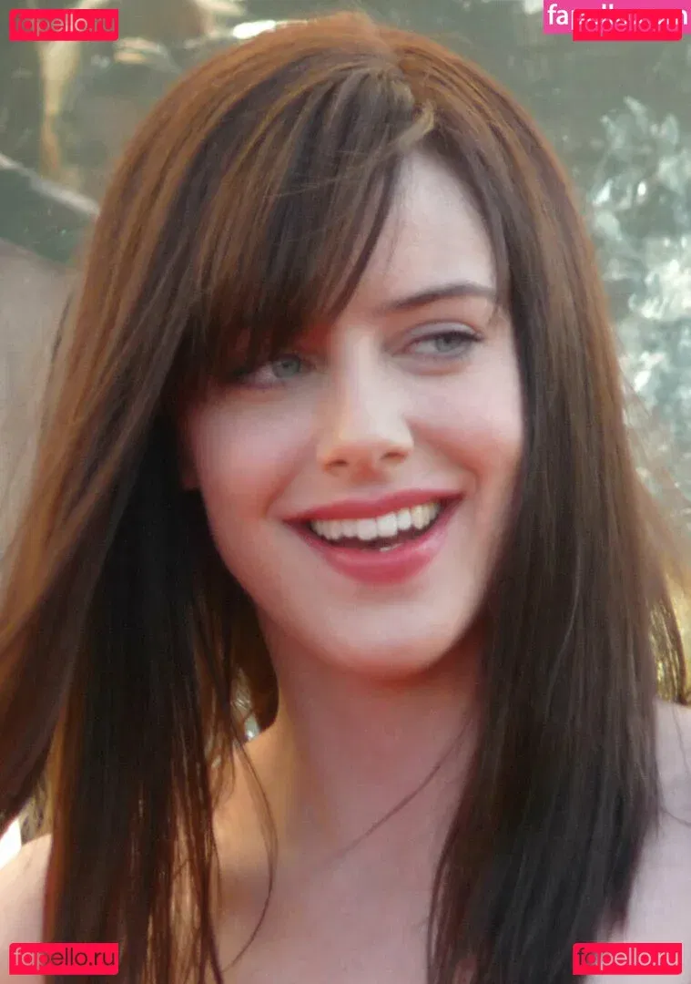 Michelle Ryan Onlyfans Photo Gallery 