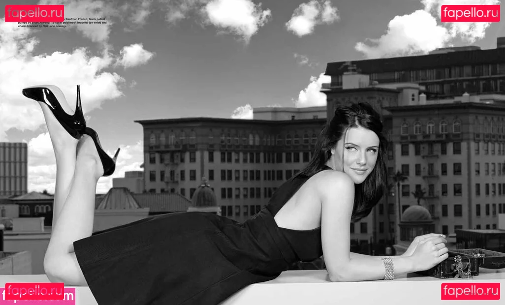 Michelle Ryan Onlyfans Photo Gallery 