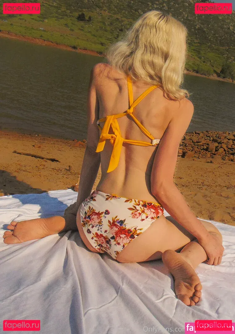 gwenphoenix Onlyfans Photo Gallery 