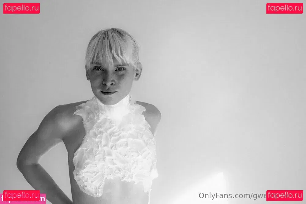 gwenphoenix Onlyfans Photo Gallery 