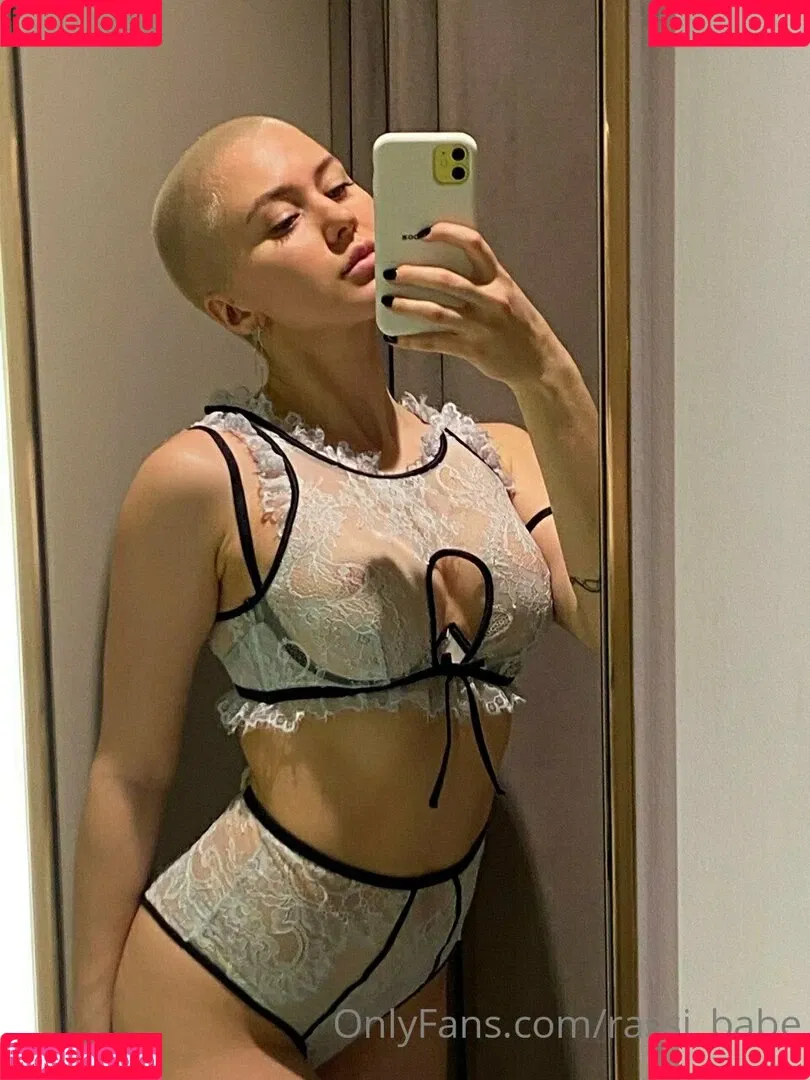 ohmy_luna Onlyfans Photo Gallery 