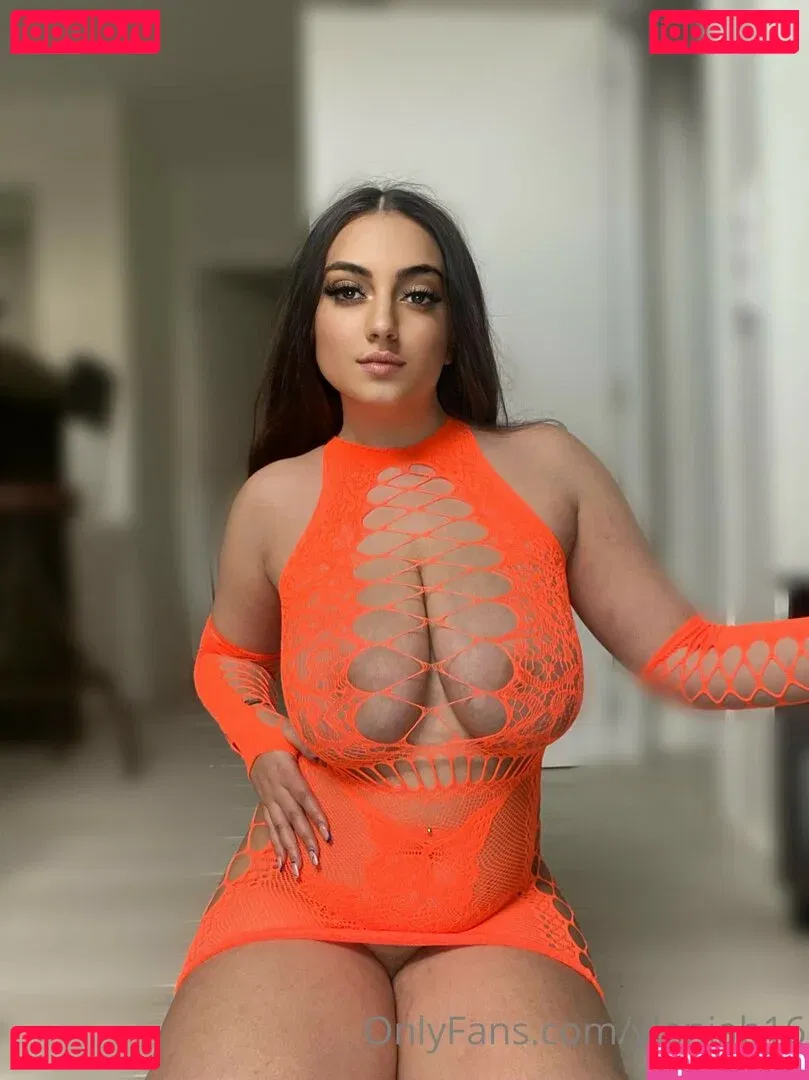 yleniab16 Onlyfans Photo Gallery 
