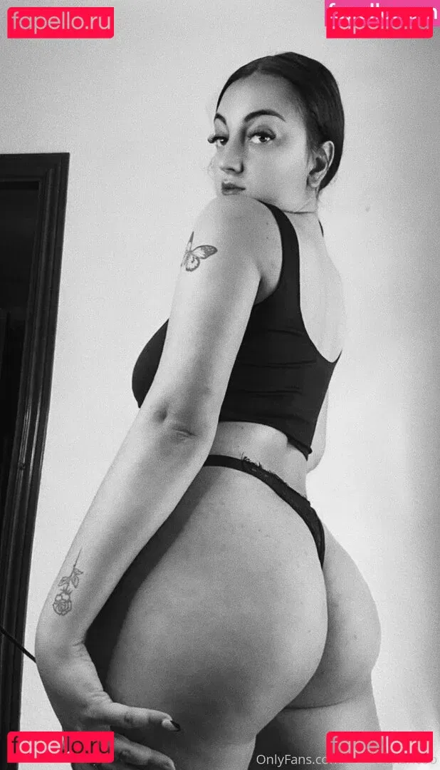 yleniab16 Onlyfans Photo Gallery 