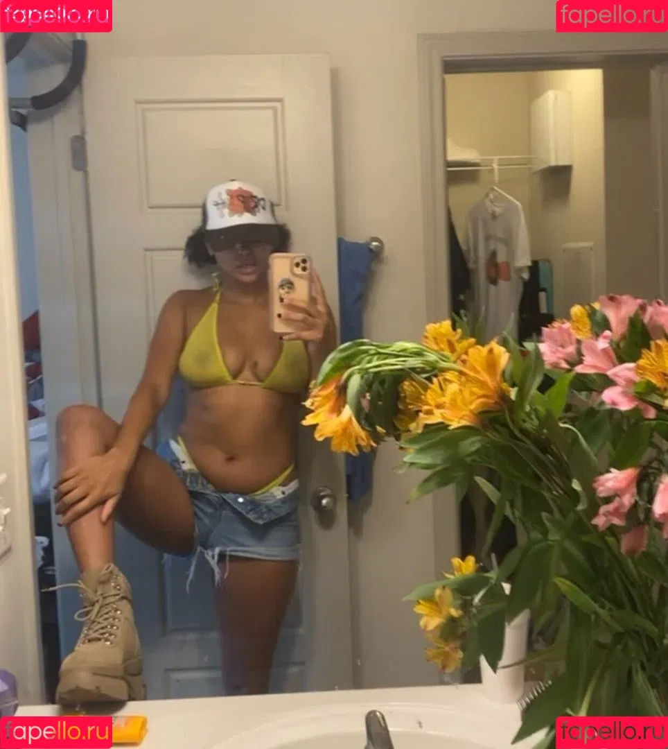 Alina Ali Onlyfans Photo Gallery 