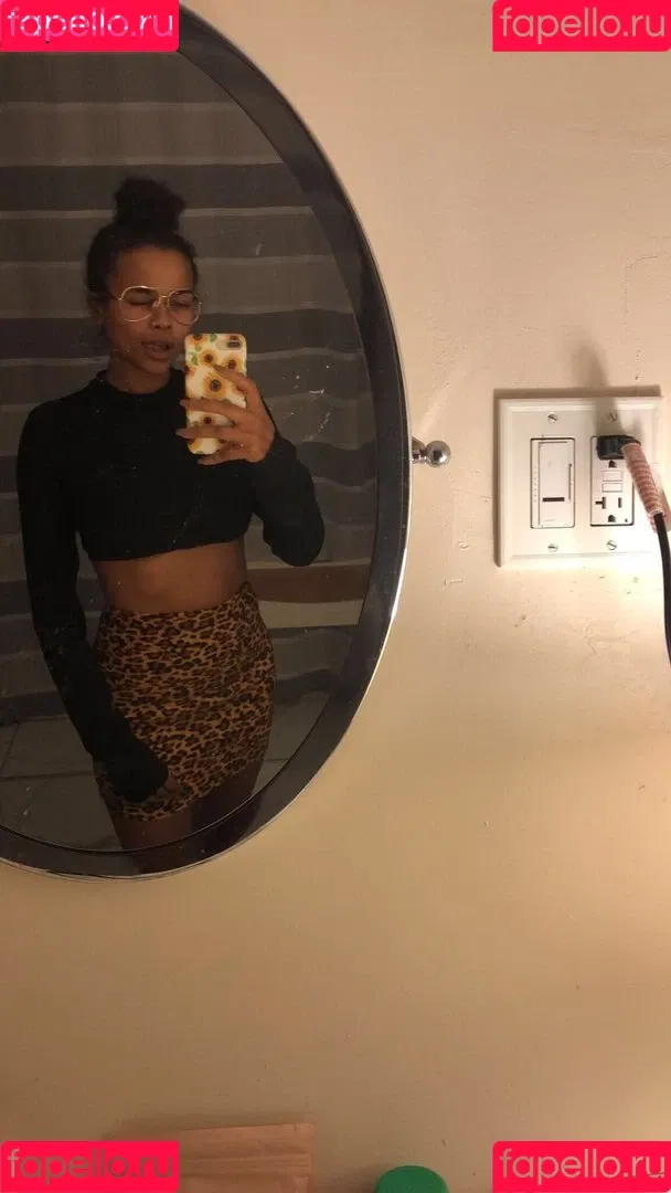Alina Ali Onlyfans Photo Gallery 