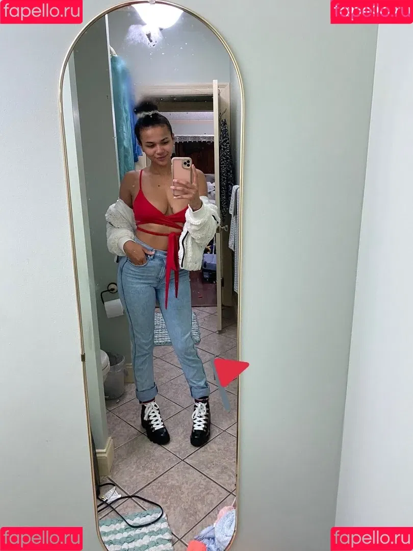 Alina Ali Onlyfans Photo Gallery 