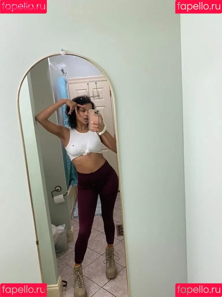 Alina Ali Onlyfans Photo Gallery 