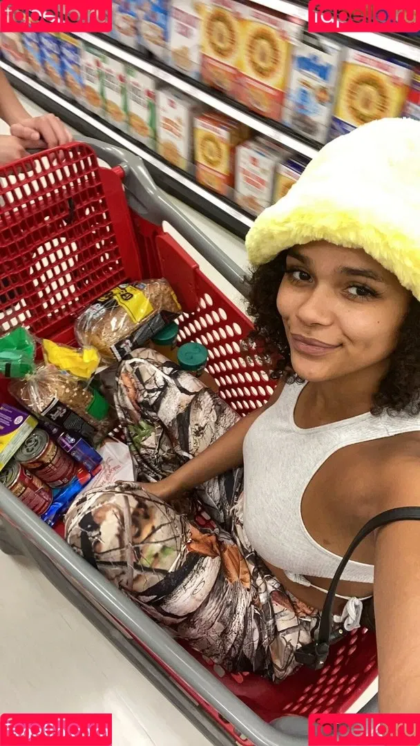 Alina Ali Onlyfans Photo Gallery 