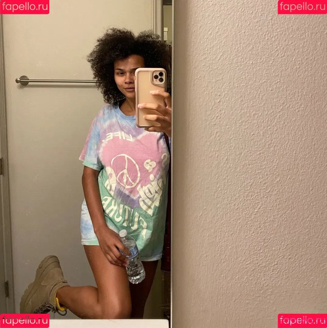 Alina Ali Onlyfans Photo Gallery 