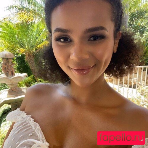 Alina Ali Nude Onlyfans Photo 12