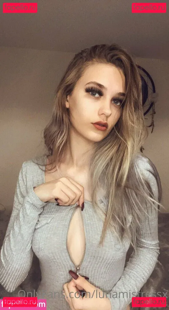 lunamistressx Onlyfans Photo Gallery 