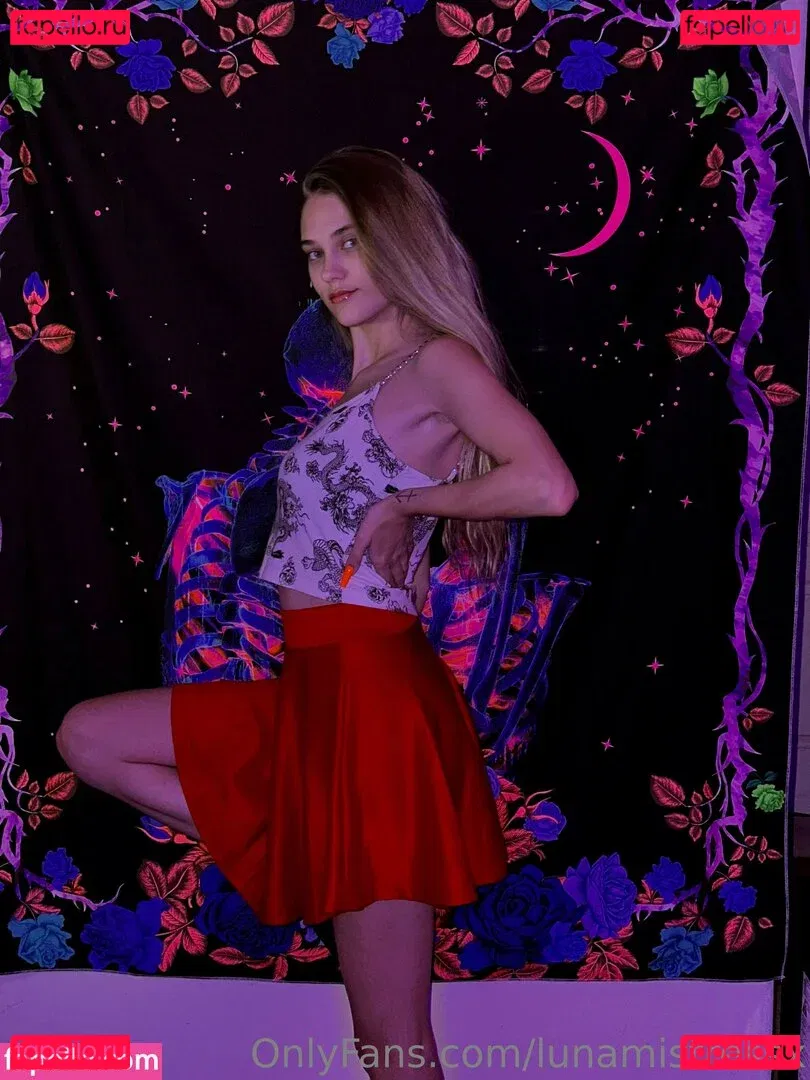 lunamistressx Onlyfans Photo Gallery 