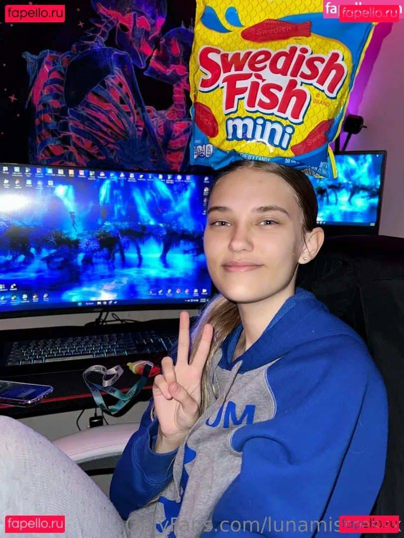 lunamistressx Onlyfans Photo Gallery 