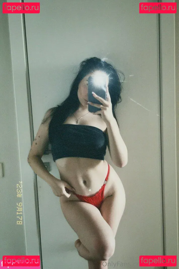 vasilis.ka Onlyfans Photo Gallery 