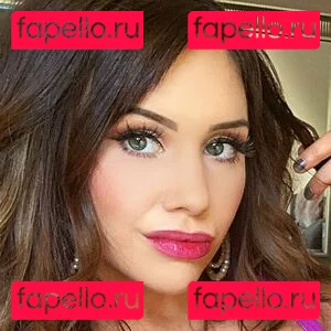 Esmeeteaches Onlyfans Photo Gallery 