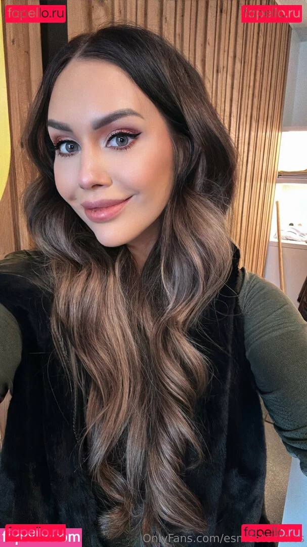 Esmeeteaches Onlyfans Photo Gallery 