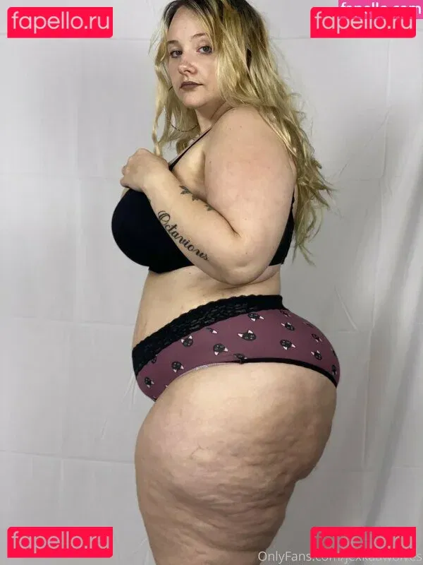 JexkaaWolves Onlyfans Photo Gallery 