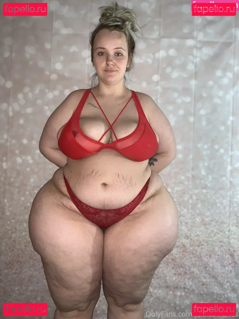 JexkaaWolves Onlyfans Photo Gallery 