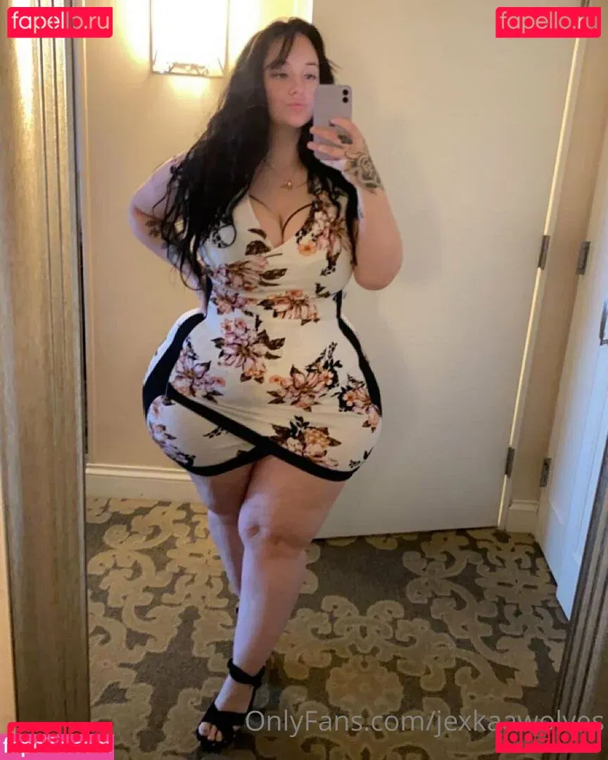 JexkaaWolves Onlyfans Photo Gallery 