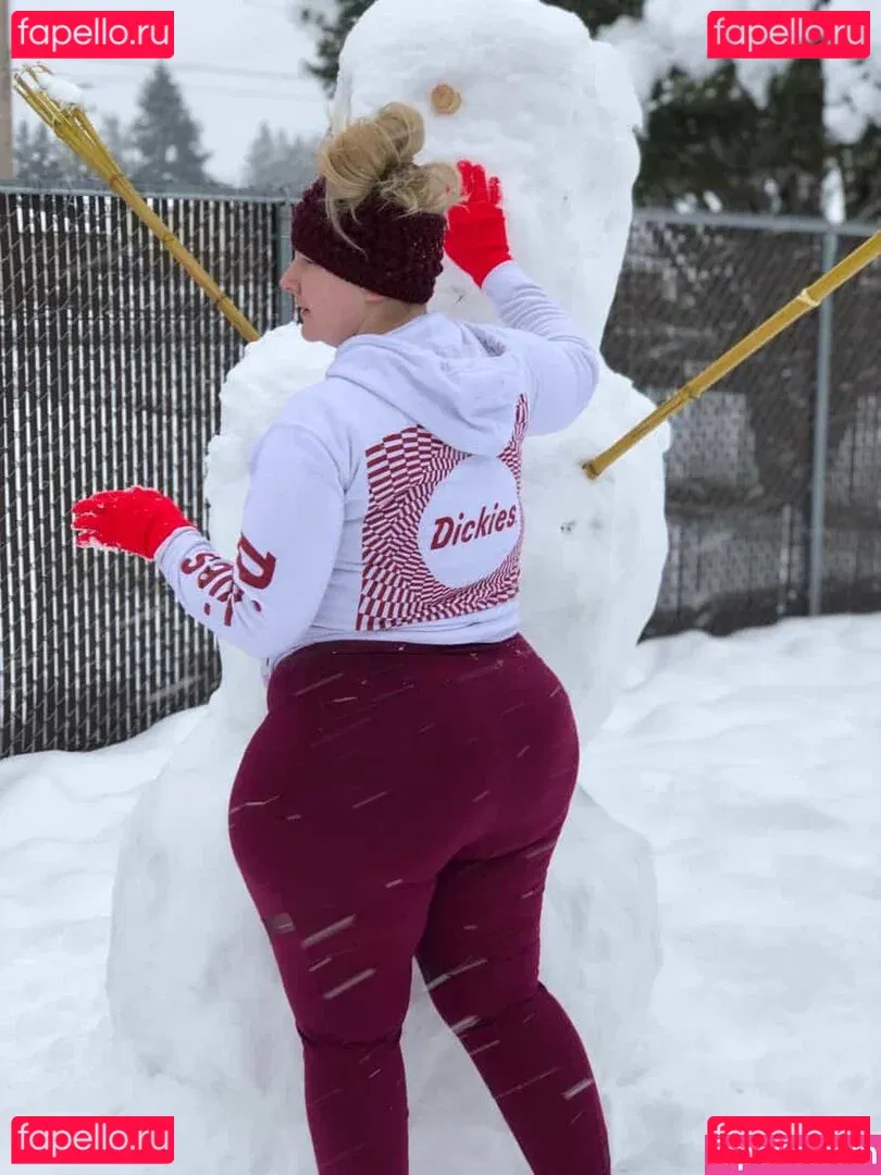 JexkaaWolves Onlyfans Photo Gallery 