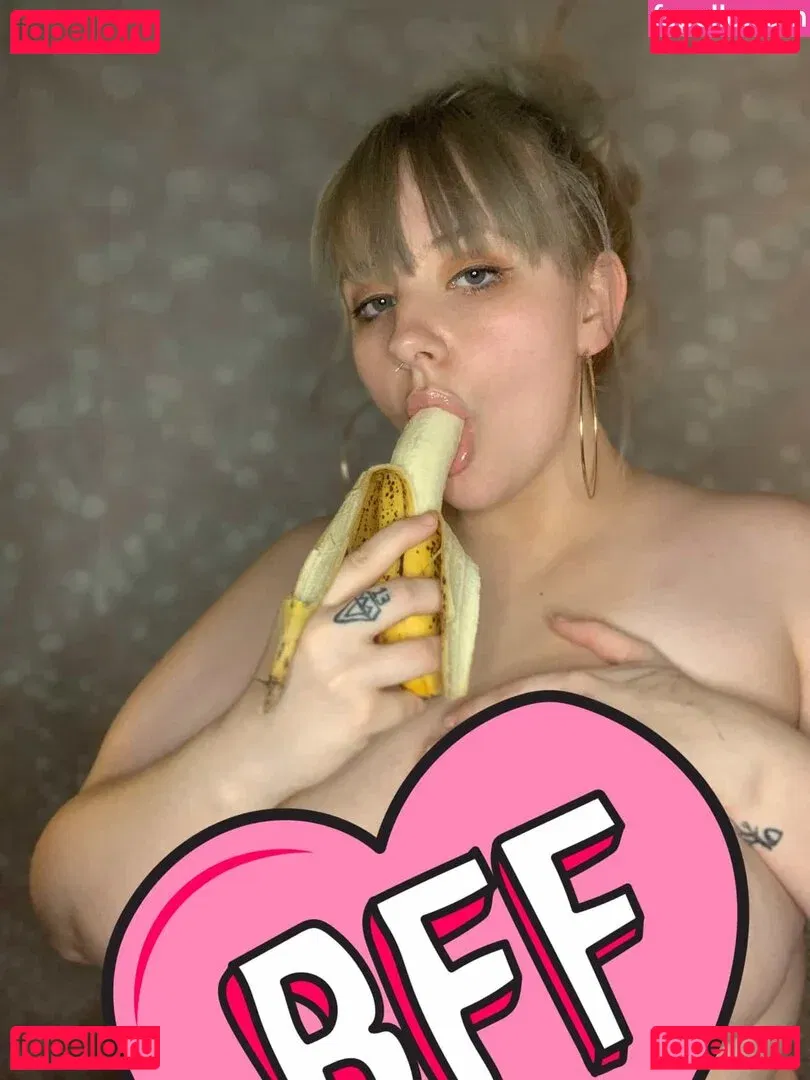 JexkaaWolves Onlyfans Photo Gallery 