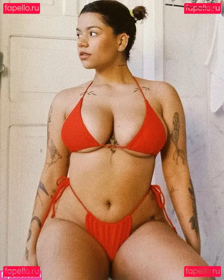 Kennya Raposo Onlyfans Photo Gallery 