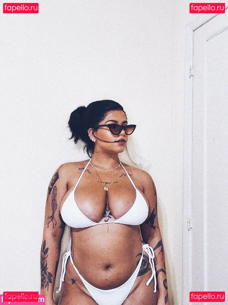 Kennya Raposo Onlyfans Photo Gallery 