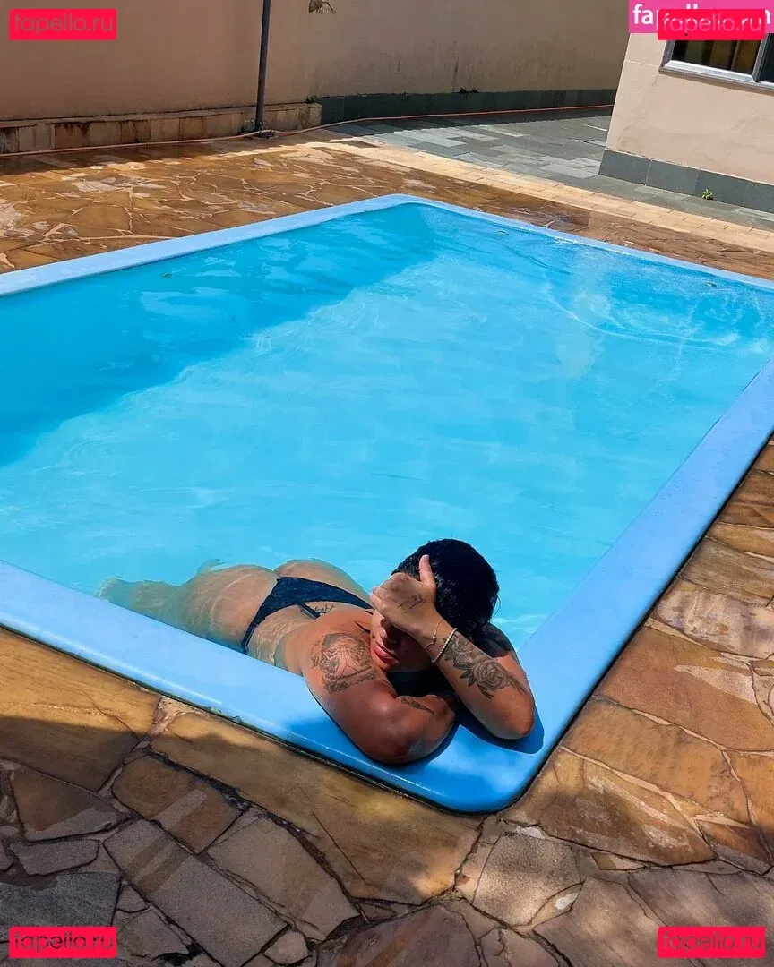 Kennya Raposo Onlyfans Photo Gallery 