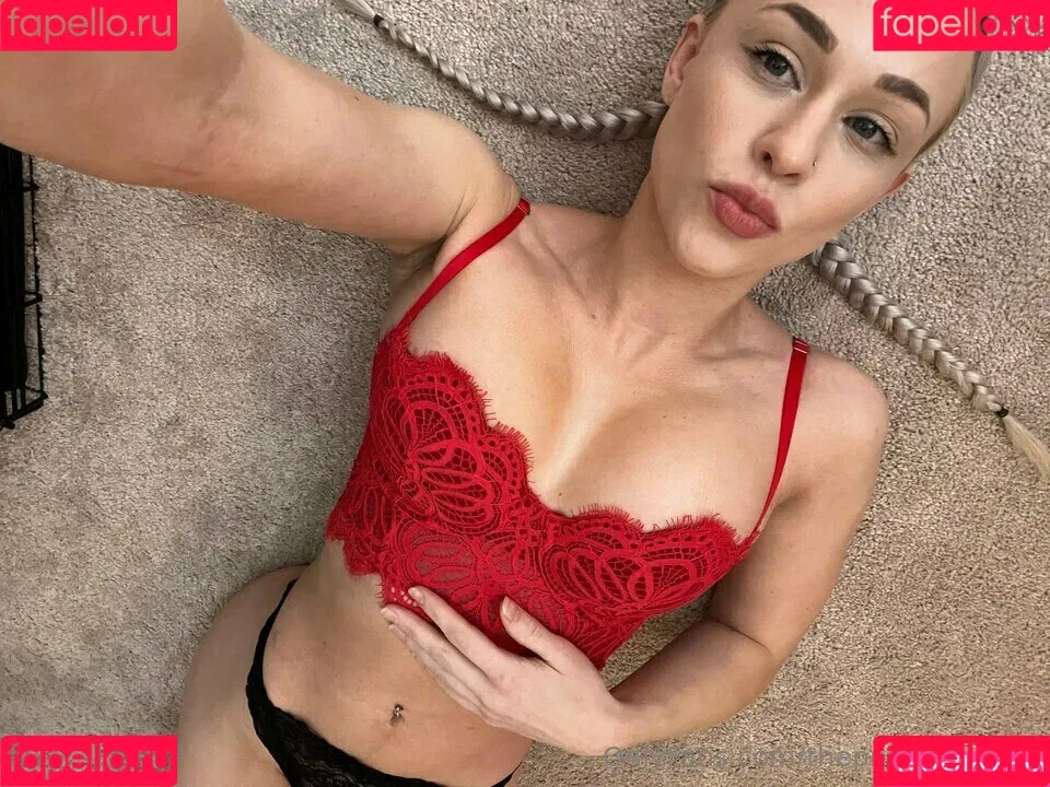 Penelope Ford Onlyfans Photo Gallery 
