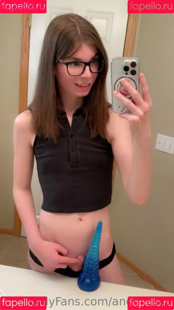 angelicsyd Onlyfans Photo Gallery 