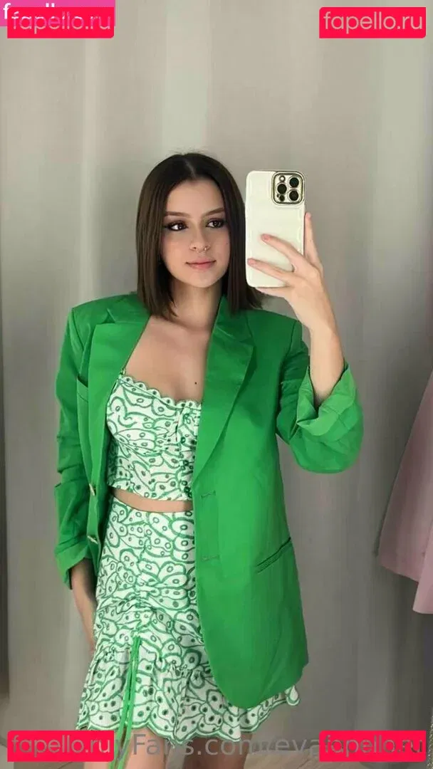 evabonnet Onlyfans Photo Gallery 