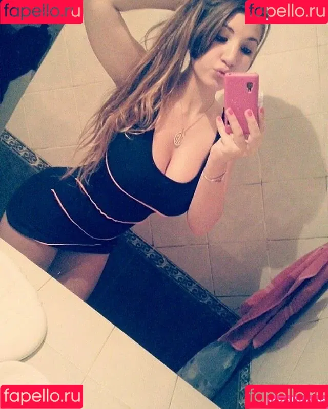 Milena Asquini Onlyfans Photo Gallery 