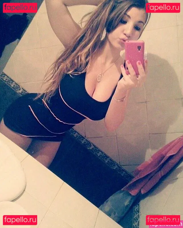 Milena Asquini Onlyfans Photo Gallery 